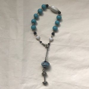 Dumbbell jewelry charm bracelet with glass beads